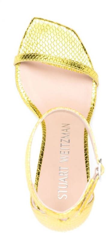 Stuart Weitzman Sandalen van slangenleer Geel