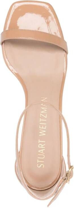 Stuart Weitzman SimpleCurve sandalen met glitter Beige