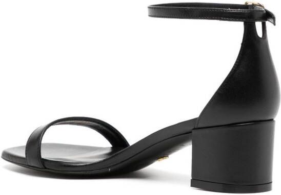 Stuart Weitzman SimpleCurve sandalen met glitter Zwart