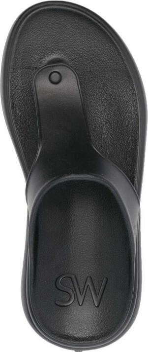 Stuart Weitzman Teenslippers met open neus Zwart