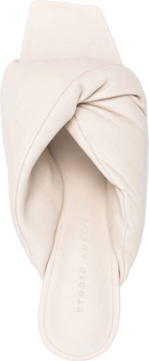 Studio Amelia Croissant muiltjes Beige