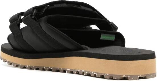 Suicoke Moto slippers met logopatch Zwart