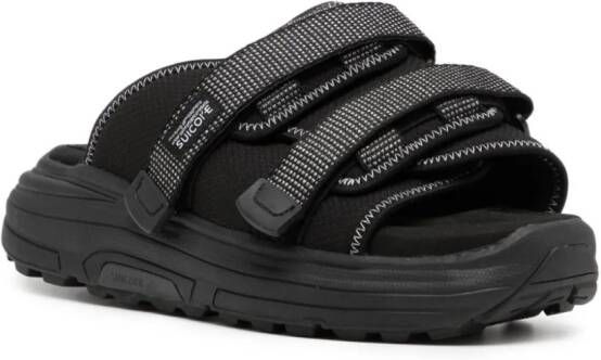 Suicoke Moto slippers met logopatch Zwart