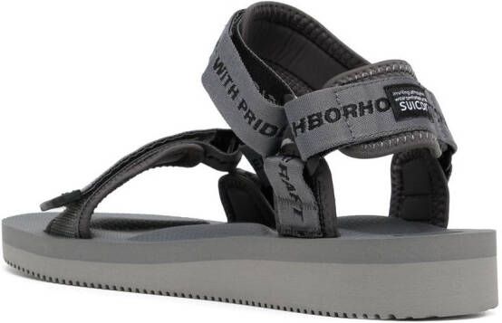 Suicoke x Neighborhood sandalen met logoband Grijs