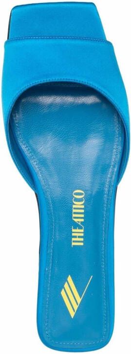 The Attico Satijnen slippers Blauw
