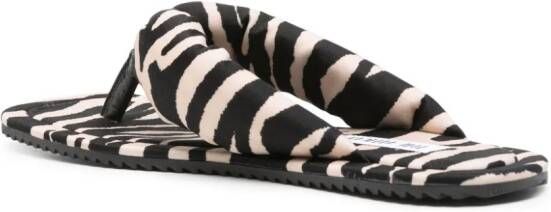 The Attico Slippers met zebraprint Beige