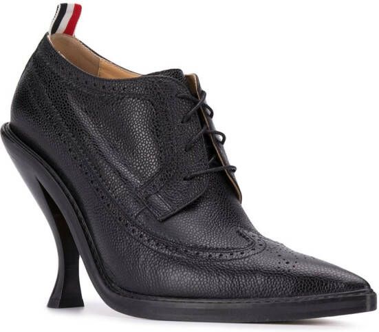 Thom Browne Brogues met gewelfde hak Zwart