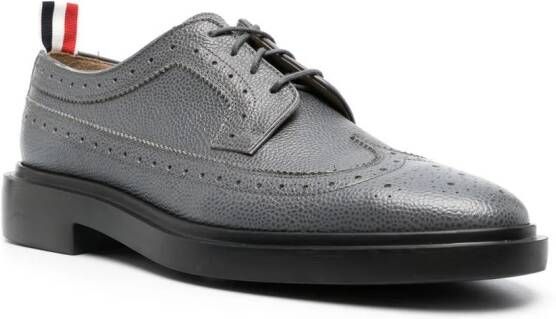 Thom Browne Brogues met ronde neus Grijs