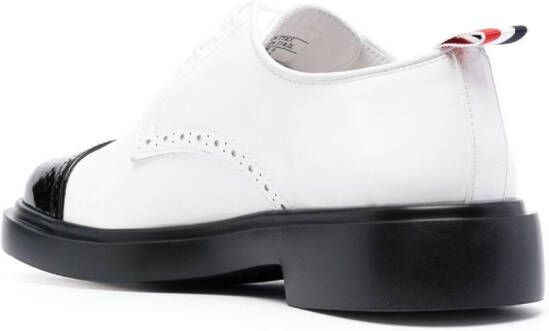 Thom Browne RWB brogues met contrasterende neus Wit