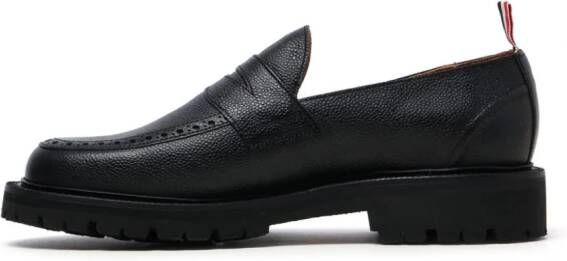 Thom Browne Loafers met ronde neus Zwart