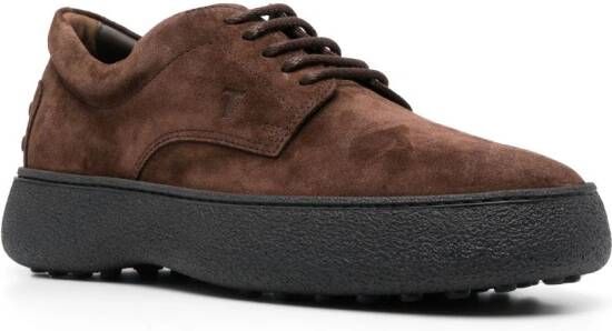 Tod's Derby schoenen met geborduurd logo Bruin