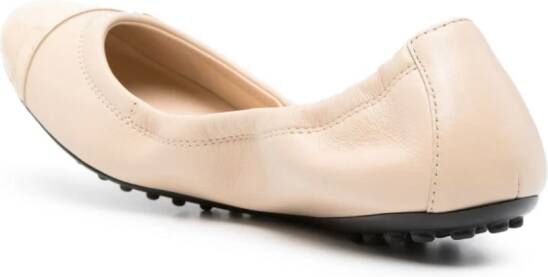 Tod's Gommino ballet pumps Beige