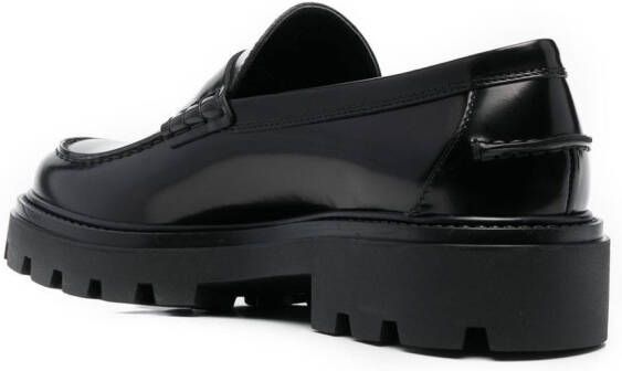 Tod's Loafers van lakleer Zwart