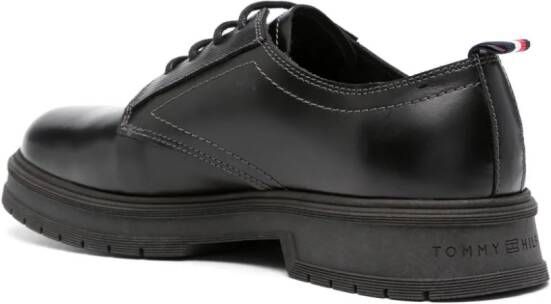 Tommy Hilfiger Abrasivato leren brogues Zwart