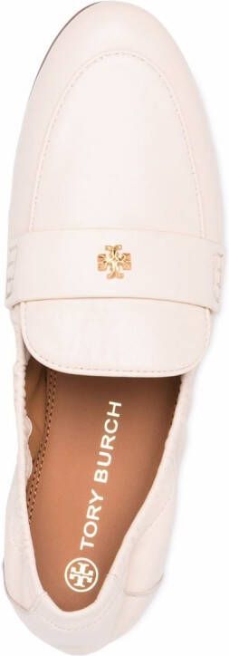 Tory Burch Loafers met logoplakkaat Beige