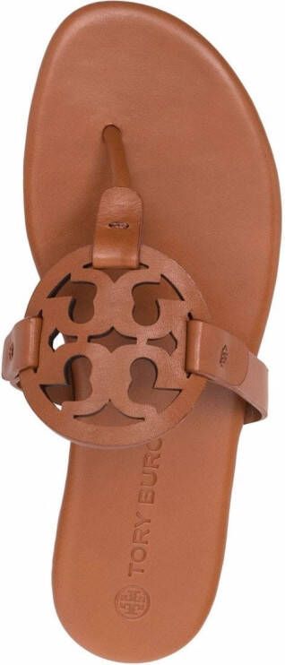 Tory Burch Sandalen met logopatch Bruin