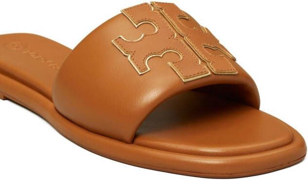 Tory Burch Slippers met dubbele T Bruin