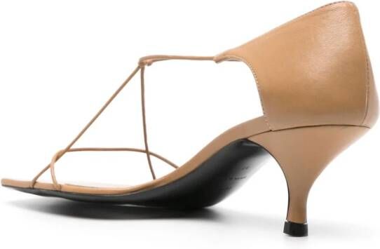 TOTEME The Strappy leren sandalen Beige