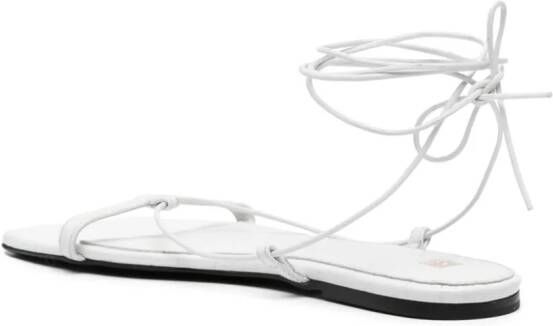 TOTEME The Croco Tie sandalen Wit