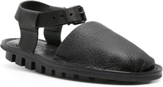 Trippen Leren sandalen met gesp Zwart