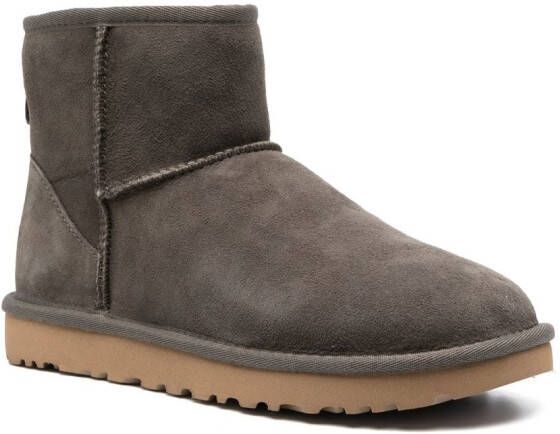 UGG Classic Mini II lammy enkellaarzen Grijs