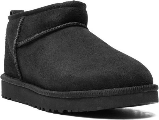 UGG Classic Ultra Mini "Triple Black" laarzen Zwart