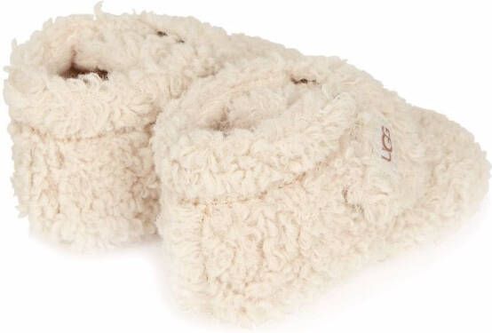 UGG Kids Enkellaarzen met klittenband en textuur Wit