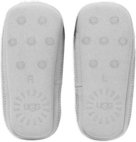 UGG Kids Skylar ribgebreide slippers Grijs