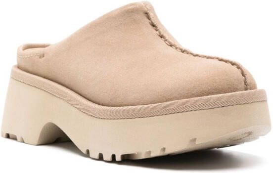 UGG New Heights suède slippers Beige