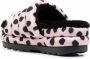 UGG Puft slippers met luipaardprint Zwart - Thumbnail 3