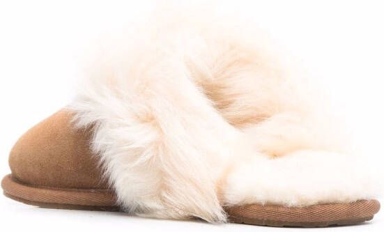 UGG Scuff Sis slippers met afwerking van bont Bruin