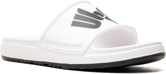 UGG "Wilcox Chopped slippers met logo" Wit