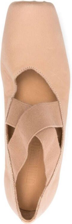 Uma Wang Leren ballerina's met vierkante neus Beige