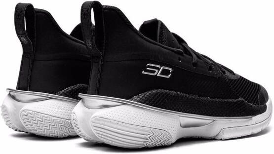 Under Armour Team Curry 7 low-top sneakers Zwart