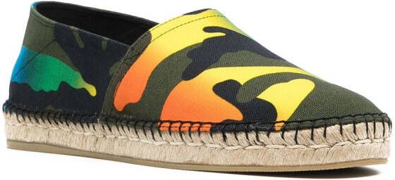 Valentino Garavani Espadrilles met camouflageprint Groen