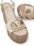 Valentino Garavani 110 mm VLogo sandalen met sleehak en uitgesneden details Beige - Thumbnail 4