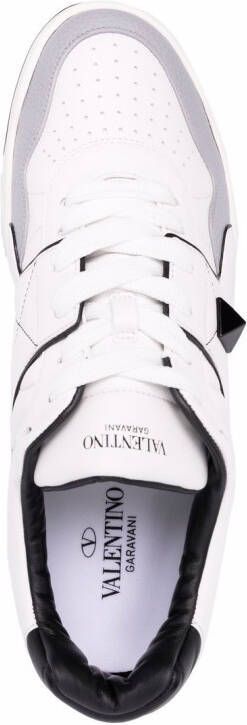 Valentino Garavani One Stud XL leren sneakers Wit