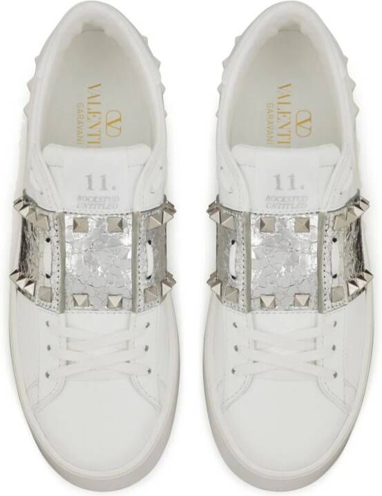 Valentino Garavani Rockstud Untitled metallic sneakers met plateauzool Wit