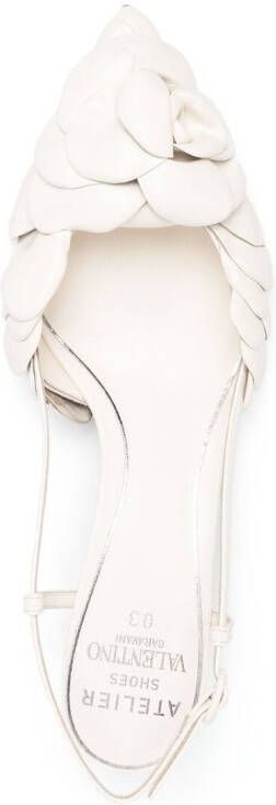 Valentino Garavani Pumps met puntige neus Wit