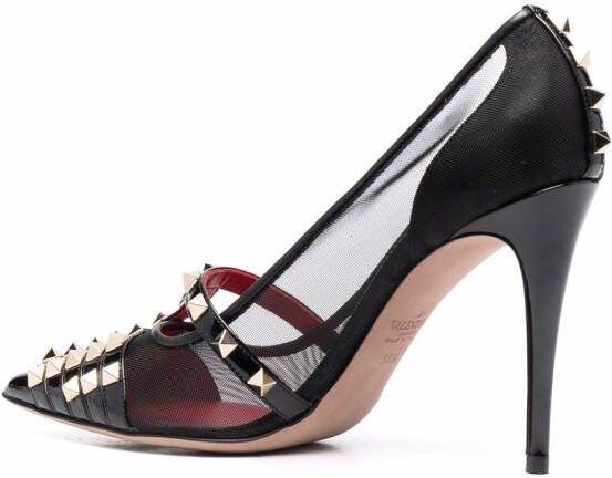 Valentino Garavani Pumps met studs Zwart