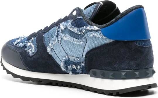 Valentino Garavani Rockrunner denim sneakers met camouflageprint Blauw