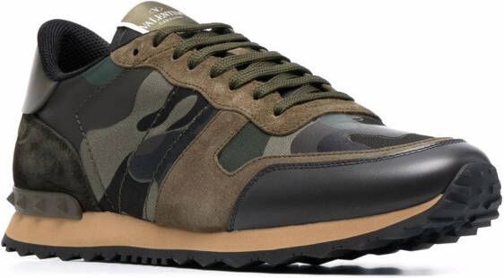 Valentino Garavani Rockrunner sneakers met camouflageprint Groen