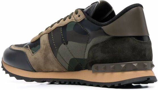 Valentino Garavani Rockrunner sneakers met camouflageprint Groen