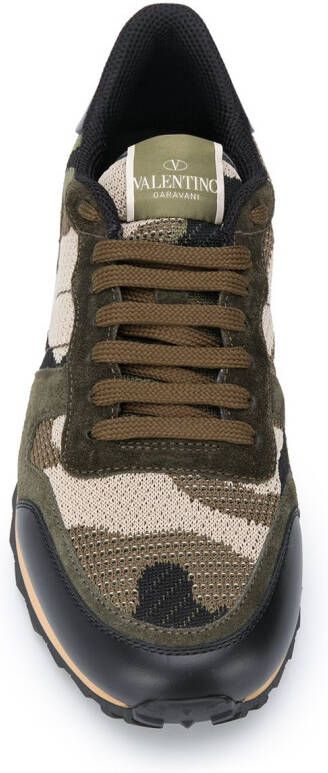 Valentino Garavani Rockrunner mesh sneakers met camouflageprint Groen