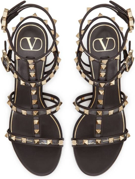 Valentino Garavani Rockstud sandalen met doorzichtig design Bruin