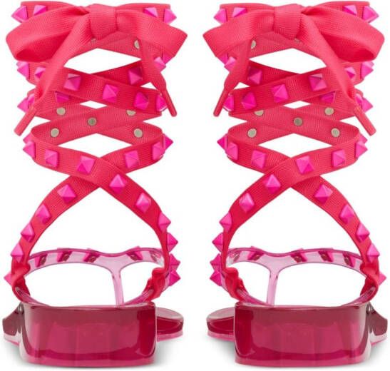 Valentino Garavani Rockstud 30mm sandalen met enkelband Roze