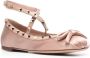 Valentino Garavani Rockstud satijnen ballerina's Roze - Thumbnail 2