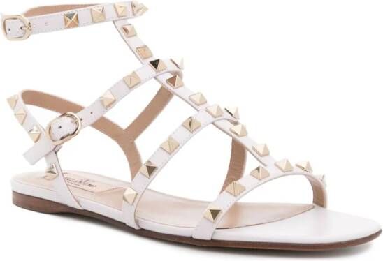 Valentino Garavani Rockstud sandalen met bandjes Roze