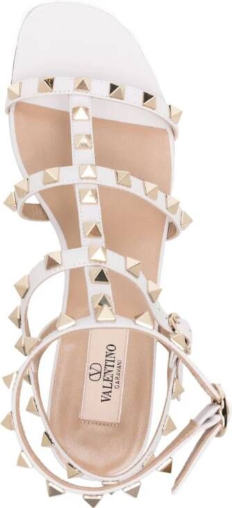 Valentino Garavani Rockstud sandalen met bandjes Roze