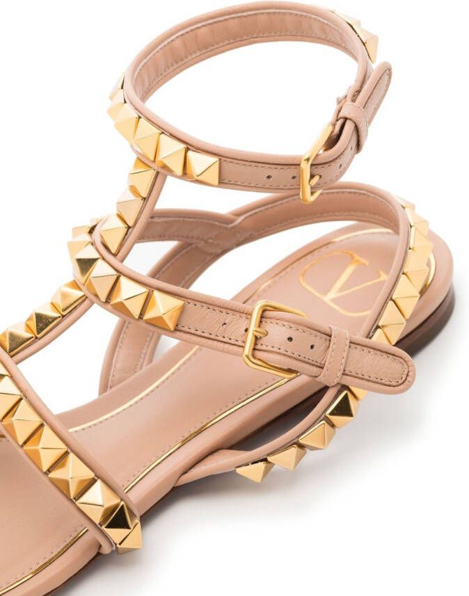 Valentino Garavani Rockstud gekooide sandalen Roze